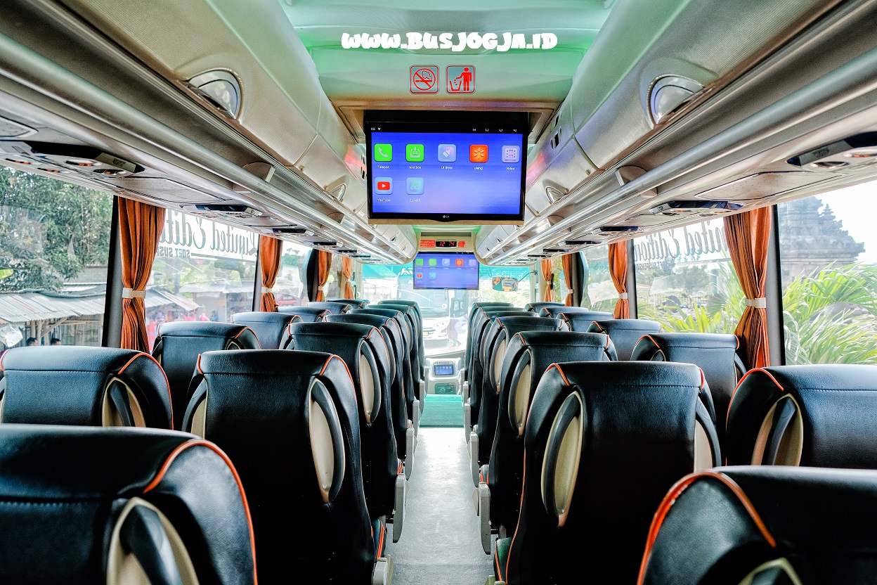 armada bus pariwisata jogja