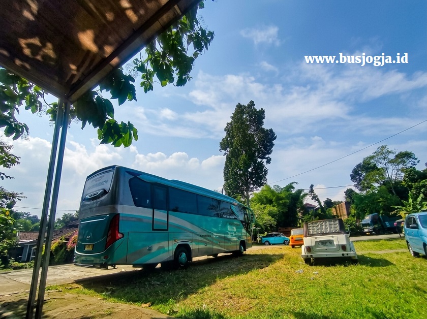 bus pariwisata nyaman jogja